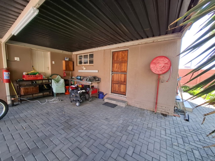 3 Bedroom Property for Sale in Bayswater Free State